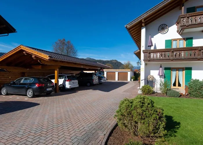 Gaestehaus Isartal * Krün