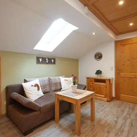 Gaestehaus Isartal Krün