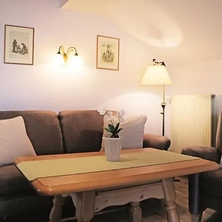 Gaestehaus Isartal Apartman *