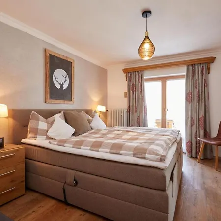 Gaestehaus Isartal *