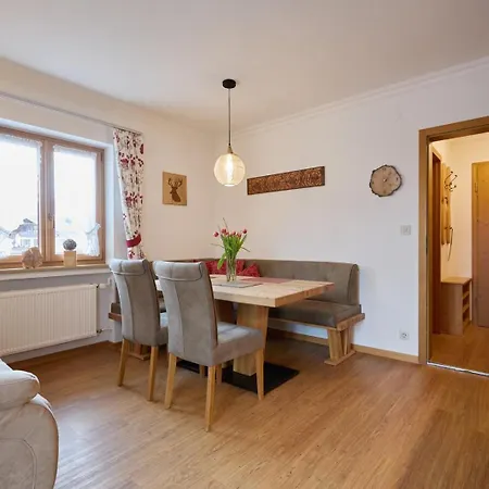 Apartment Gaestehaus Isartal *