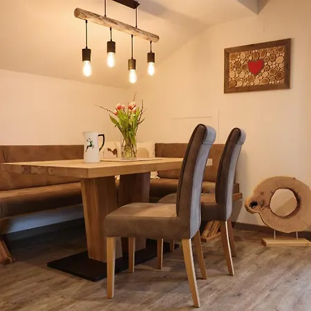 Gaestehaus Isartal Apartment